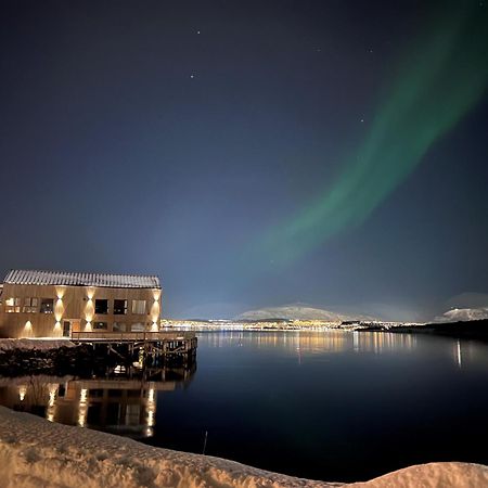 Steam Pier Apartment Kvaloya Exterior photo