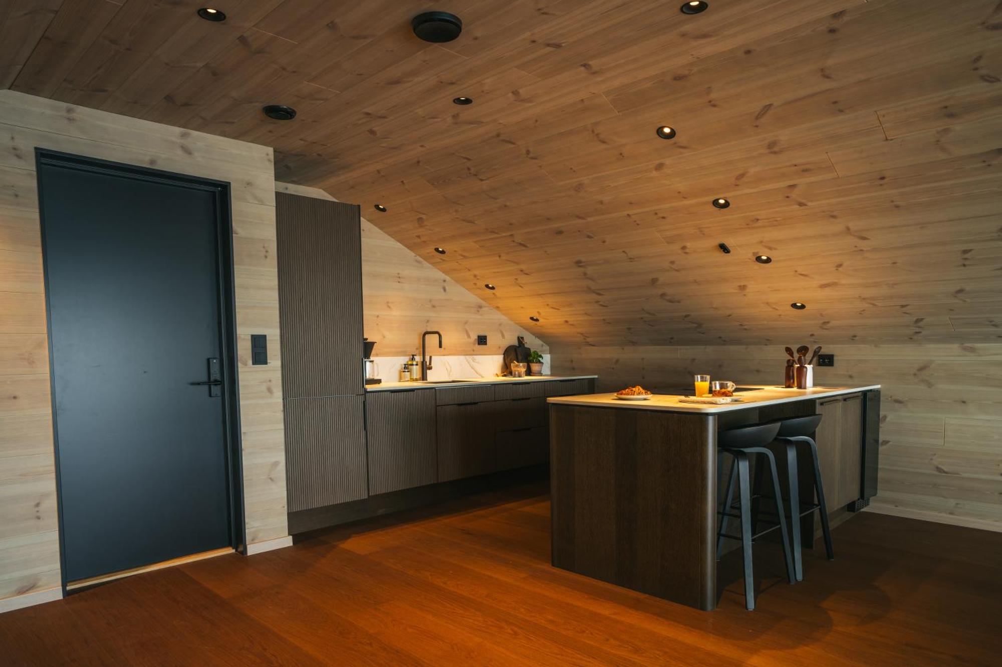 Steam Pier Apartment Kvaloya Exterior photo
