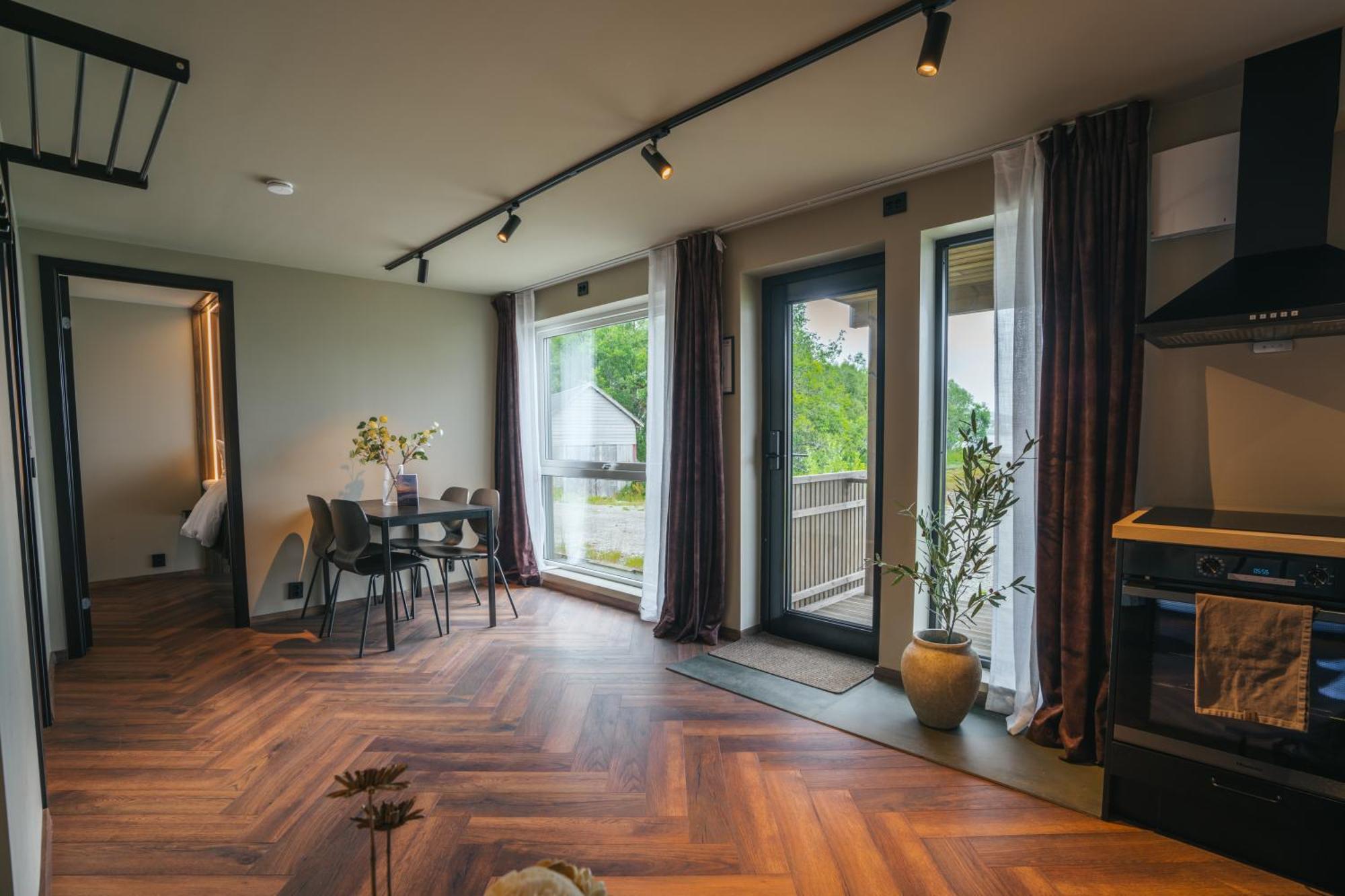 Steam Pier Apartment Kvaloya Exterior photo