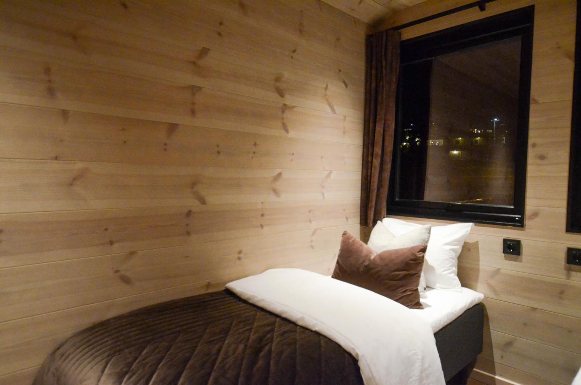 Steam Pier Apartment Kvaloya Exterior photo
