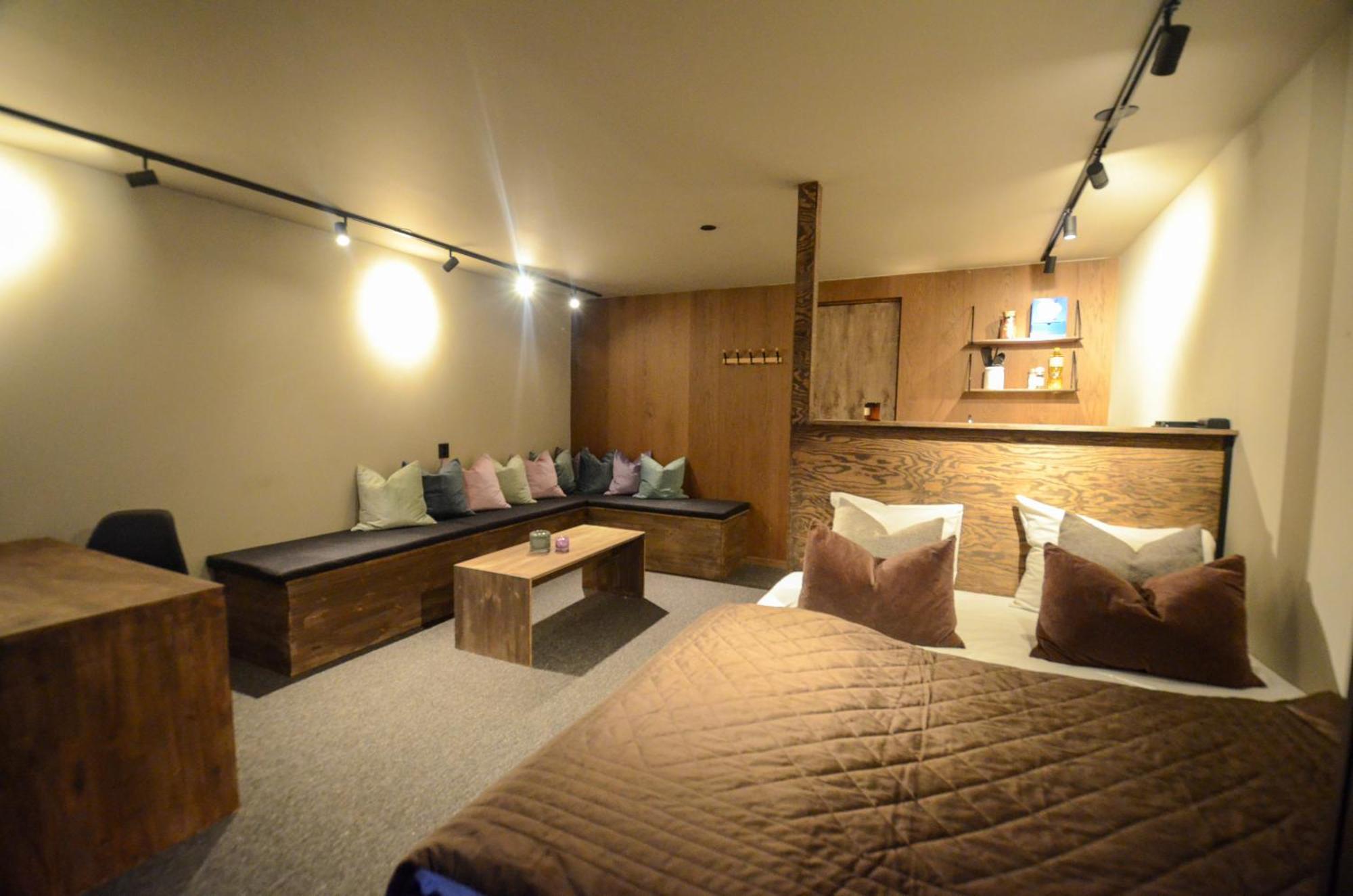 Steam Pier Apartment Kvaloya Room photo